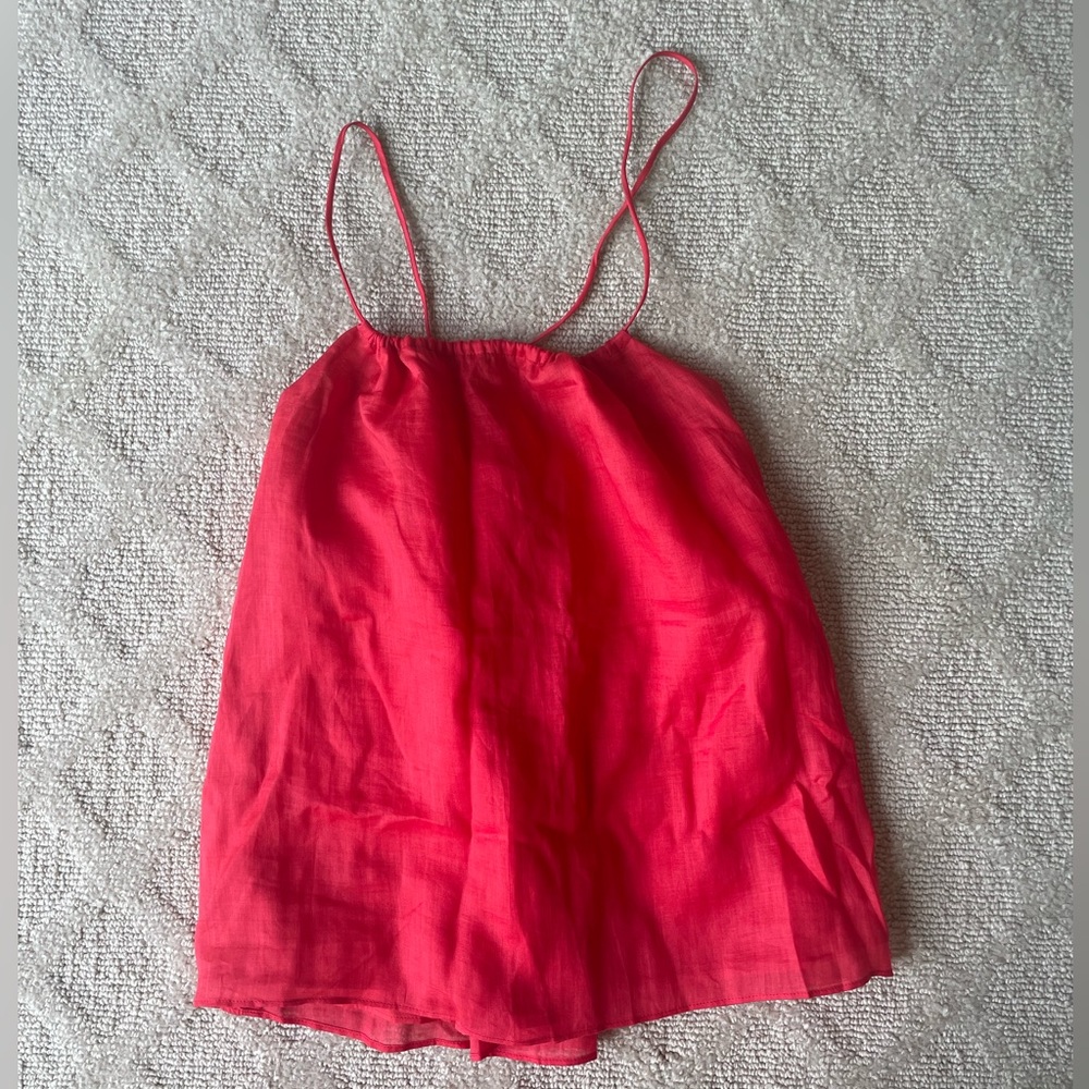 Cute Banana Republic coral red cotton/linen-like top, NWT, xxs.
